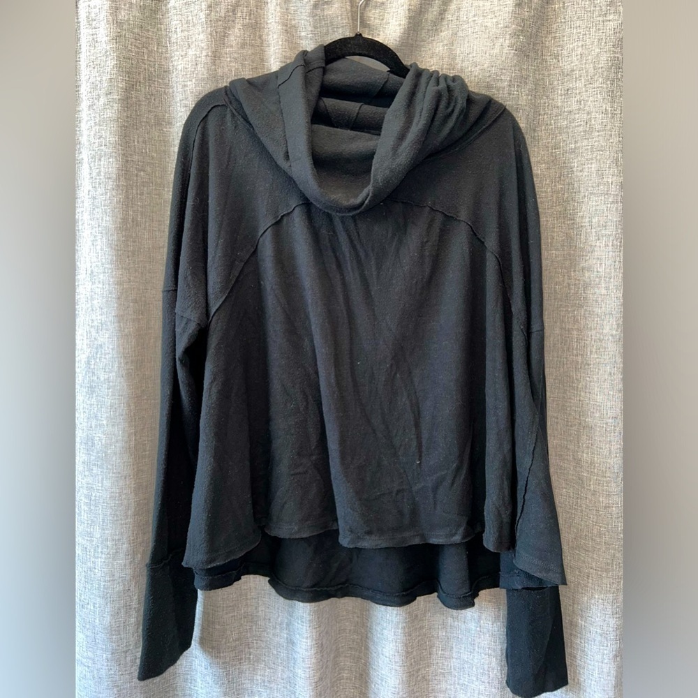 Women's Free People Black Cowl Neck Long Sleeve Hooded Top, Size L--Like New